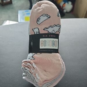 Rae Dunn 6pr Women's Casual Socks in Pink and Gray